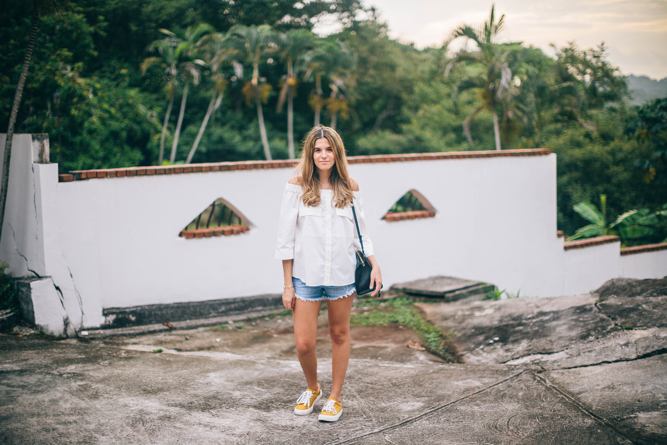 Comfy casual shorts and sneakers look by A Constellation blog