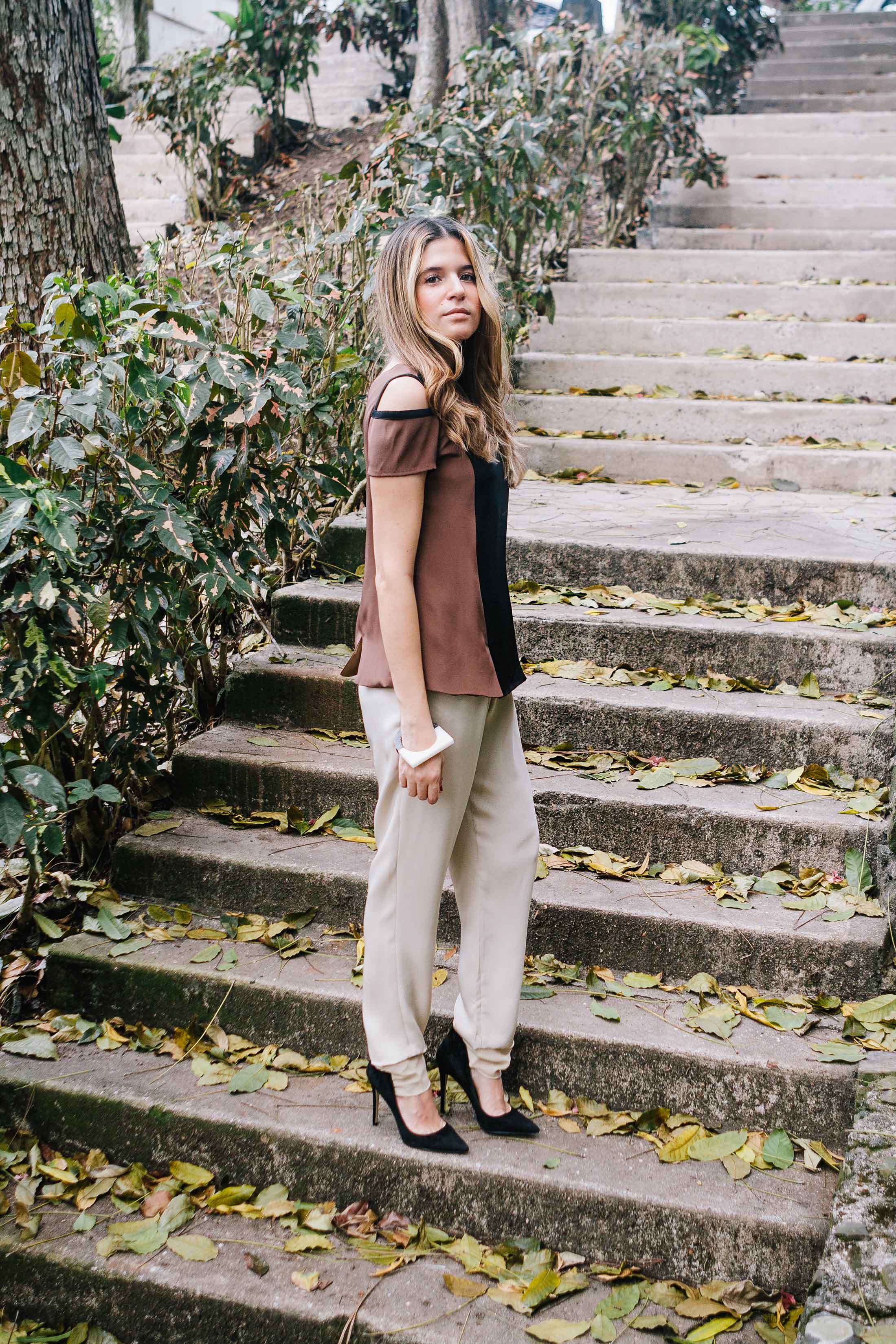 Earth tones outfit