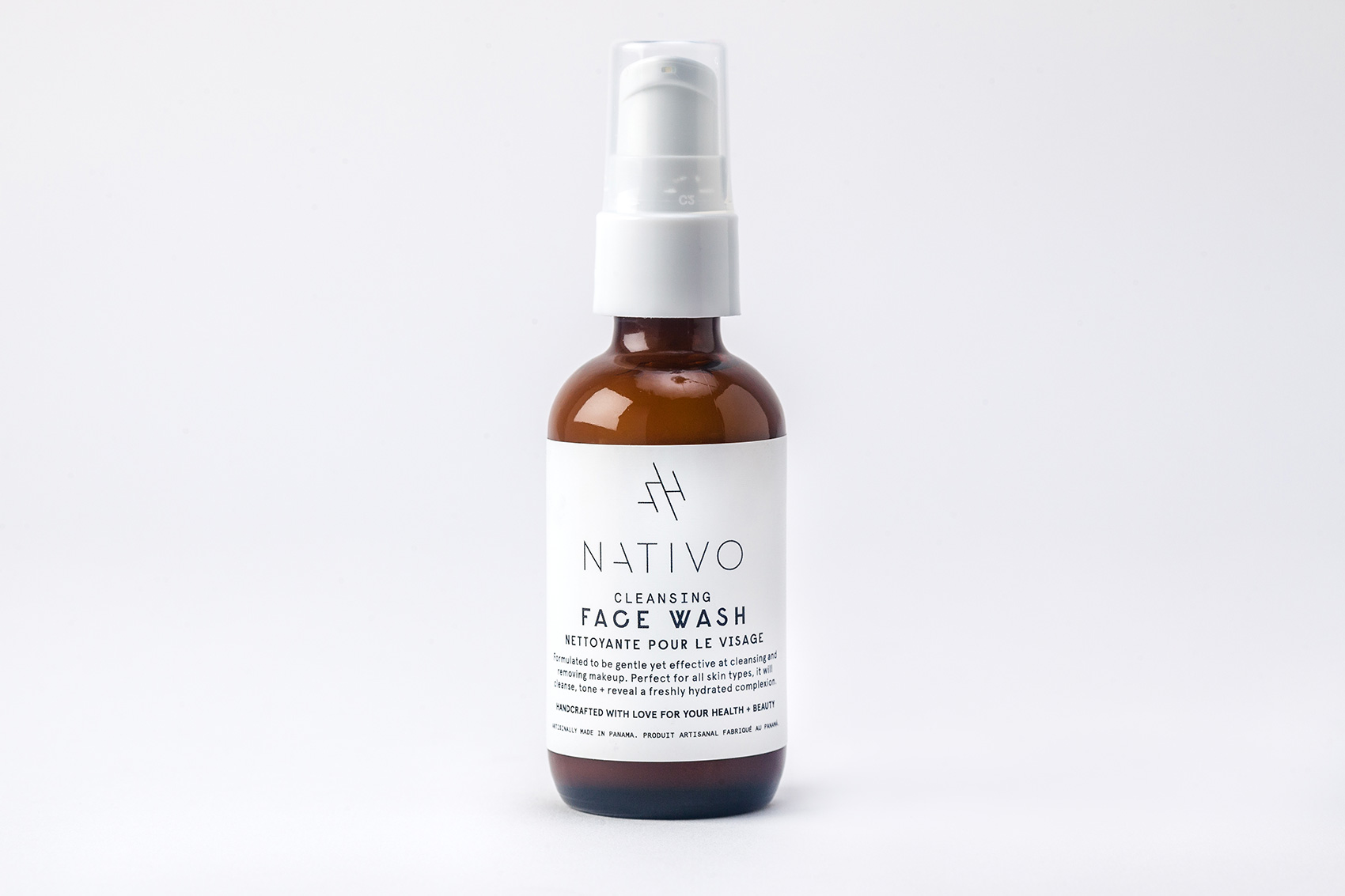 Simple, clean, minimal, monochromatic package and label design for an artisanal organic beauty and skincare brand Nativo by graphic designer and art director Maristella Gonzalez of Stellar Design & Direction