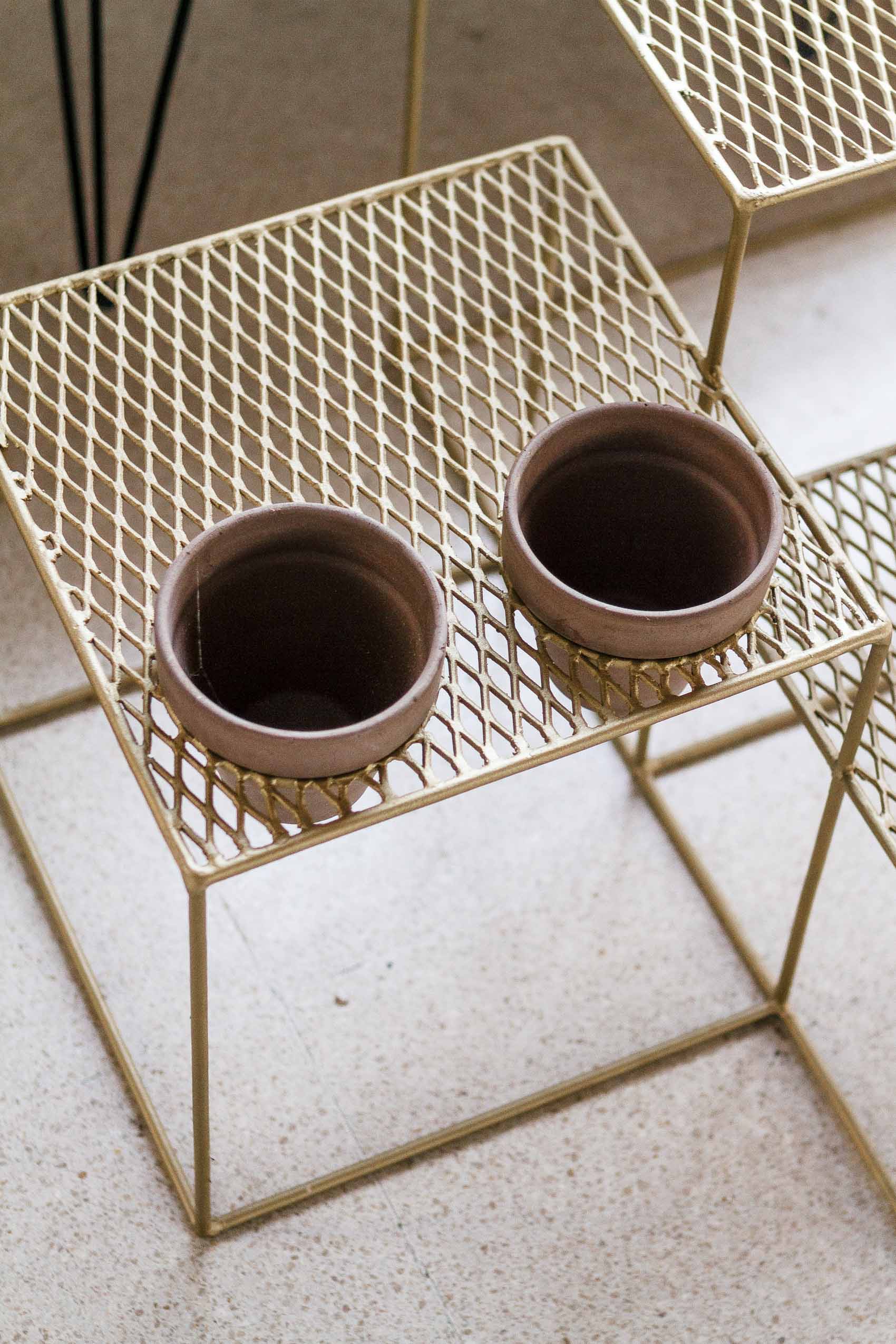 Minimalist geometric planter design by furniture designer and architect Sofia Alvarado