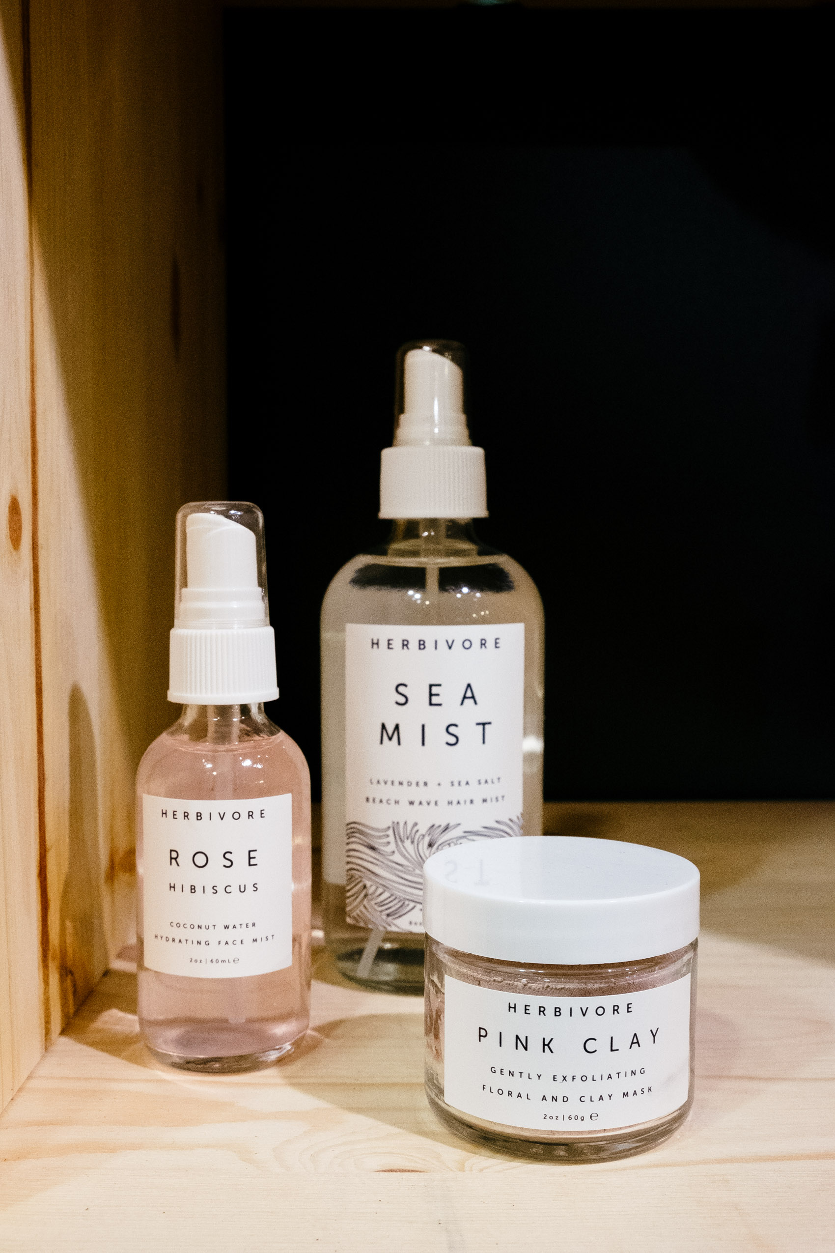 Perfect gifts for her: Herbivore Botanicals Rose Hibiscus Face Mist, Sea Mist Hair Spray and Pink Clay Mask.