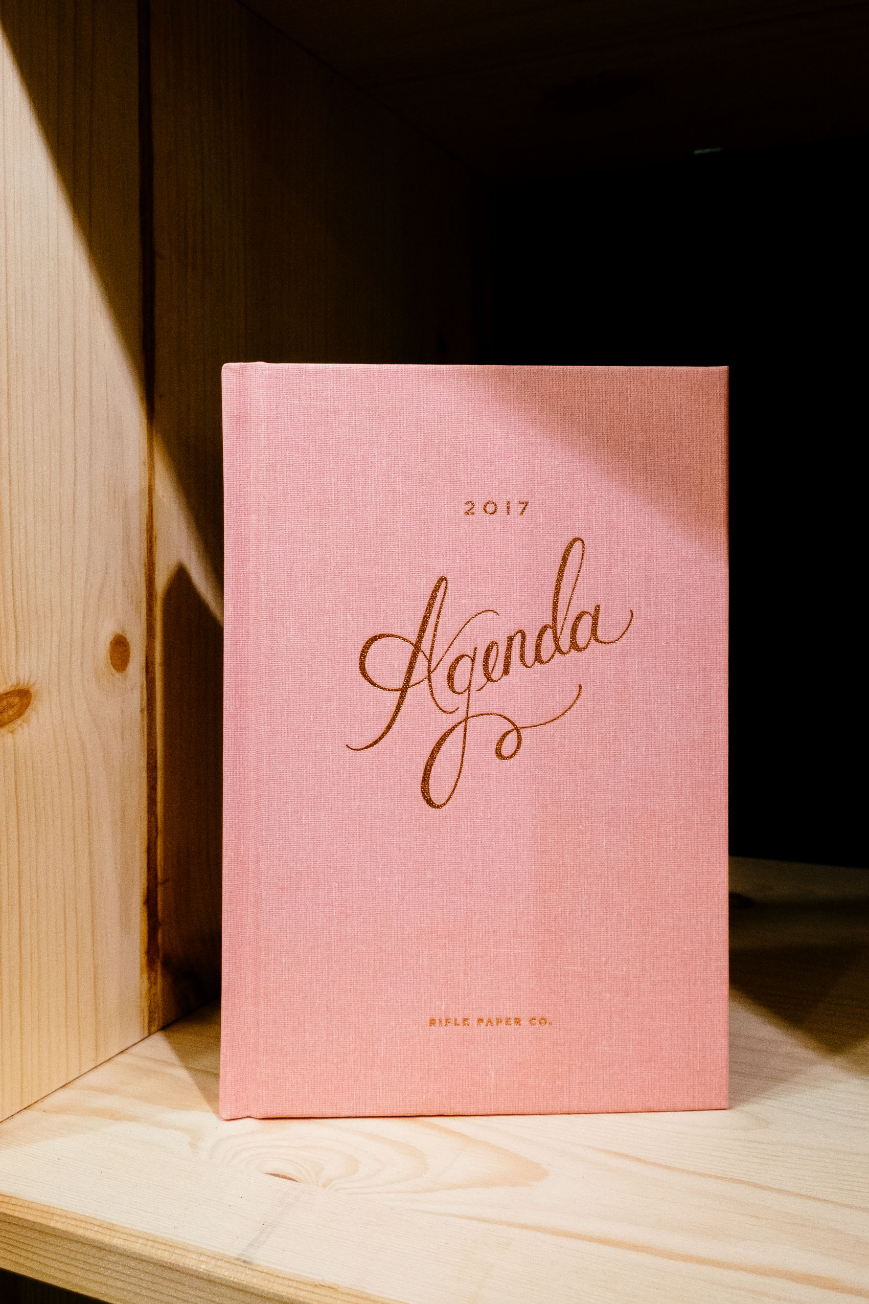 2017 Agenda by Rifle Paper Co. is a perfect stocking stuffer Christmas gift