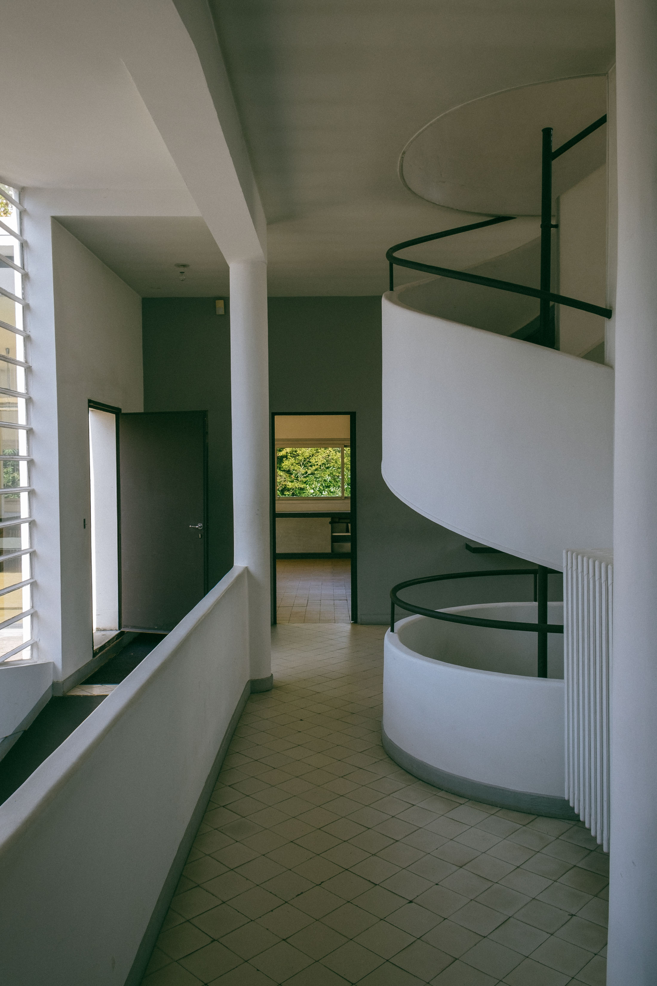 Inside Le Corbusier's Villa Savoye